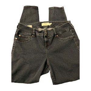 Torrid Denim First at Fit Jegging Jeans 3 Button Waist Size 18 T